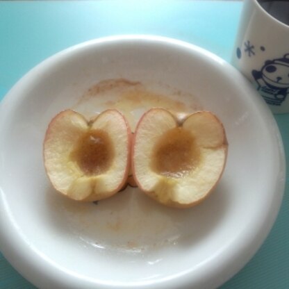 甘さが増してシナモンと合ってリンゴ1コぺろっと食べちゃいました。あ、小さいのですよ(笑)また作ります。ご馳走様でした。